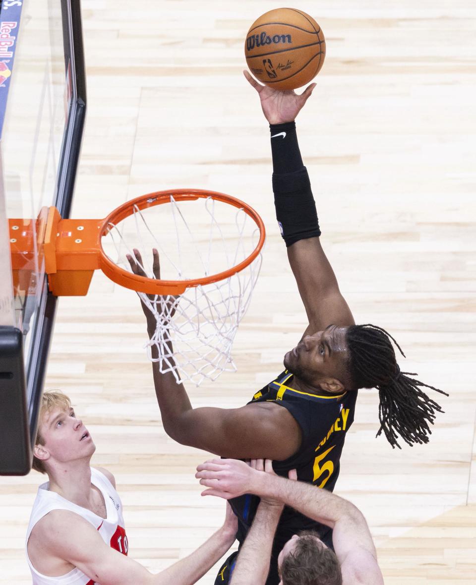 猛龙队迎战勇士队决战NBA总决赛